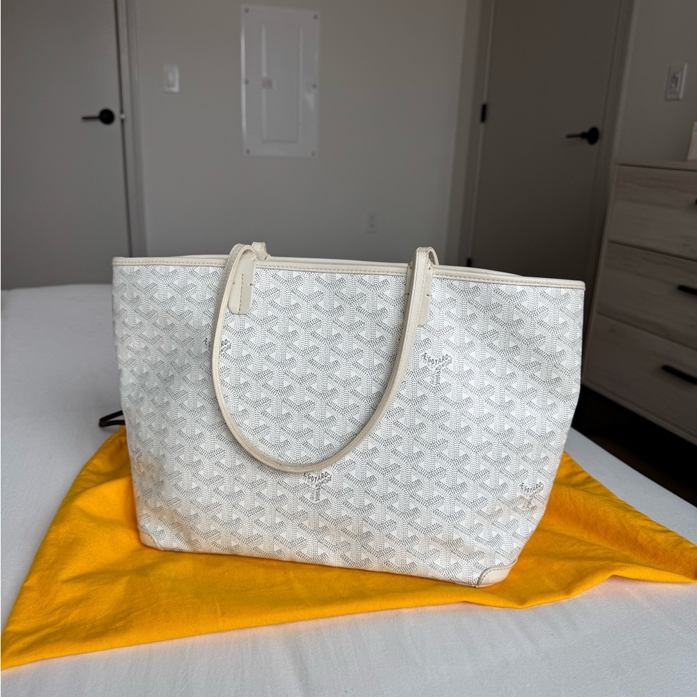 Goyard White/Off-White St. Louis PM Tote - Picture 4 of 16